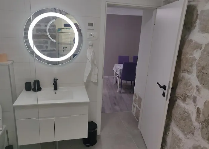 Апартаменты Stone